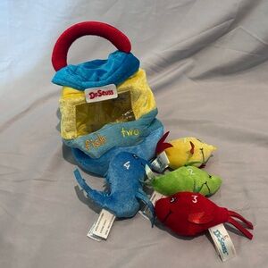 Aurora Dr Seuss One Fish Two Fish Plush Playset  3 Fish + Soft Fish Tank Carrier
